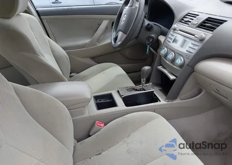 2007 Toyota Camry Le z USA, uszkodzony, nr VIN 4T1BE46K07U006986